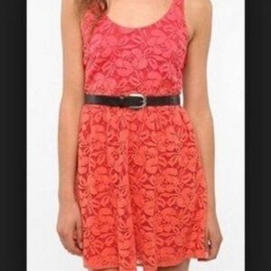 URBAN OUTFITTERS Pins and Needles Dress Red-Orange Lace Overlay Cute size medium